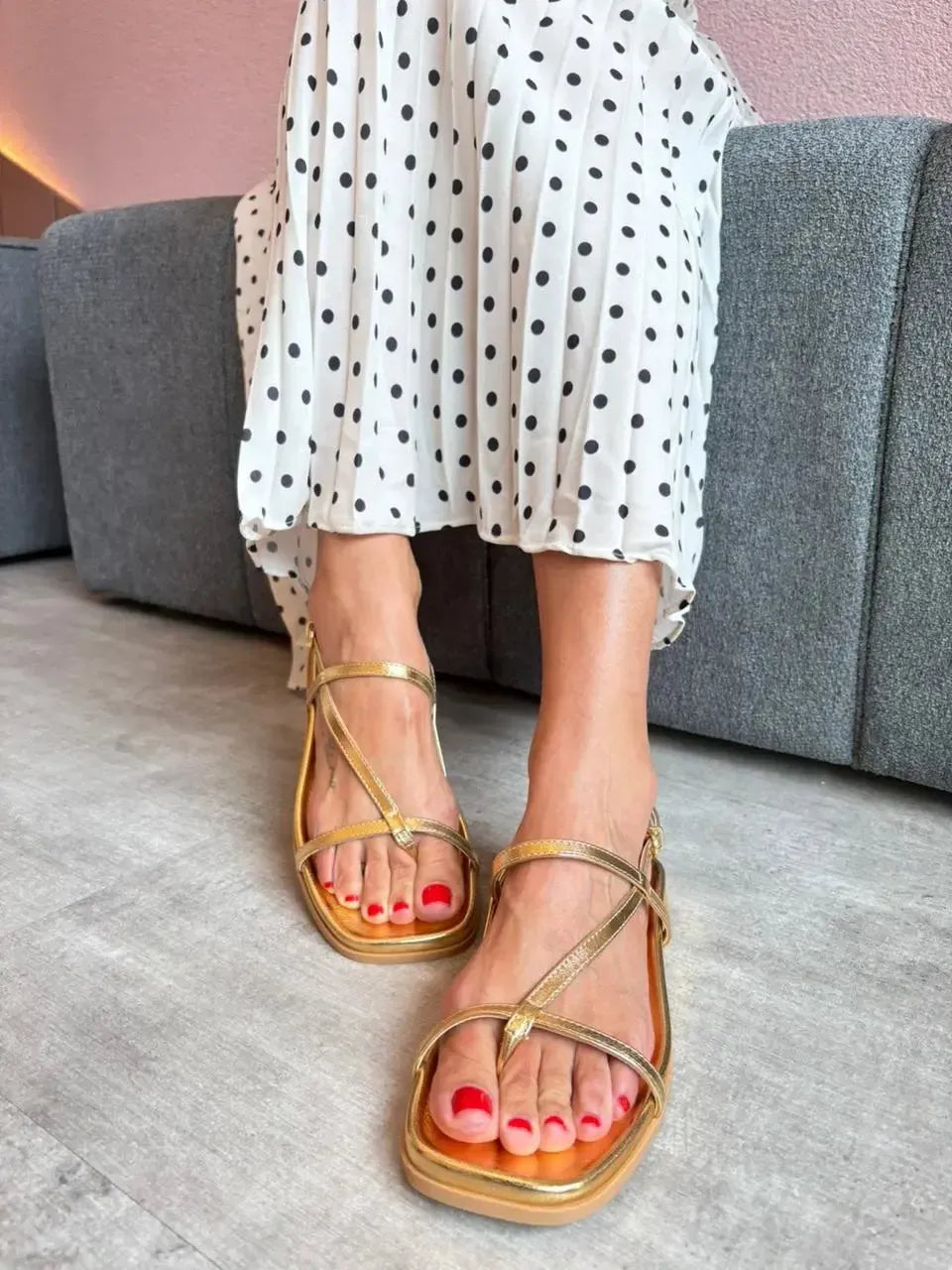 Papete Giovana, Dourada