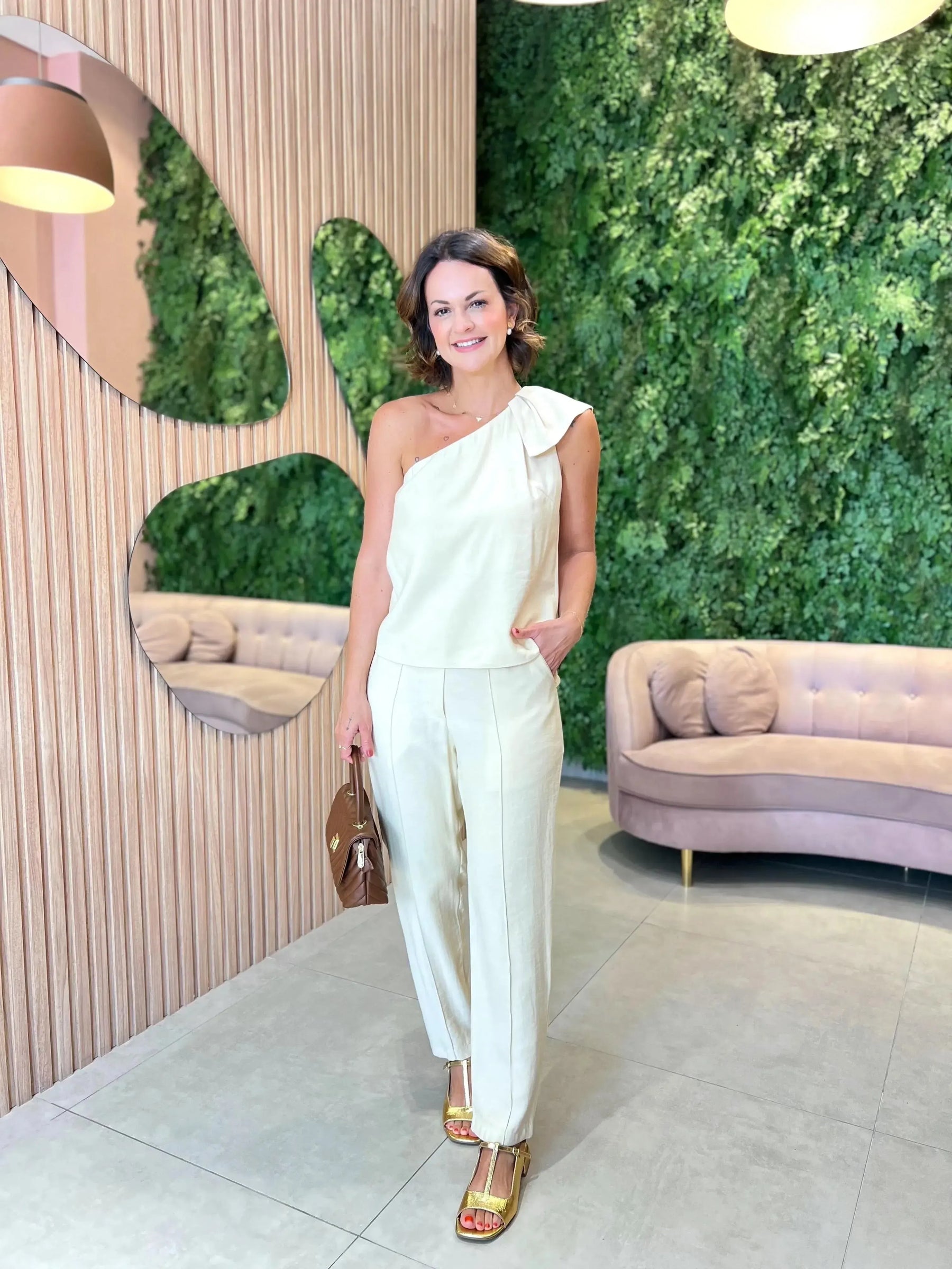 Conjunto Calça + Blusa Ombro Só Babado, Cru