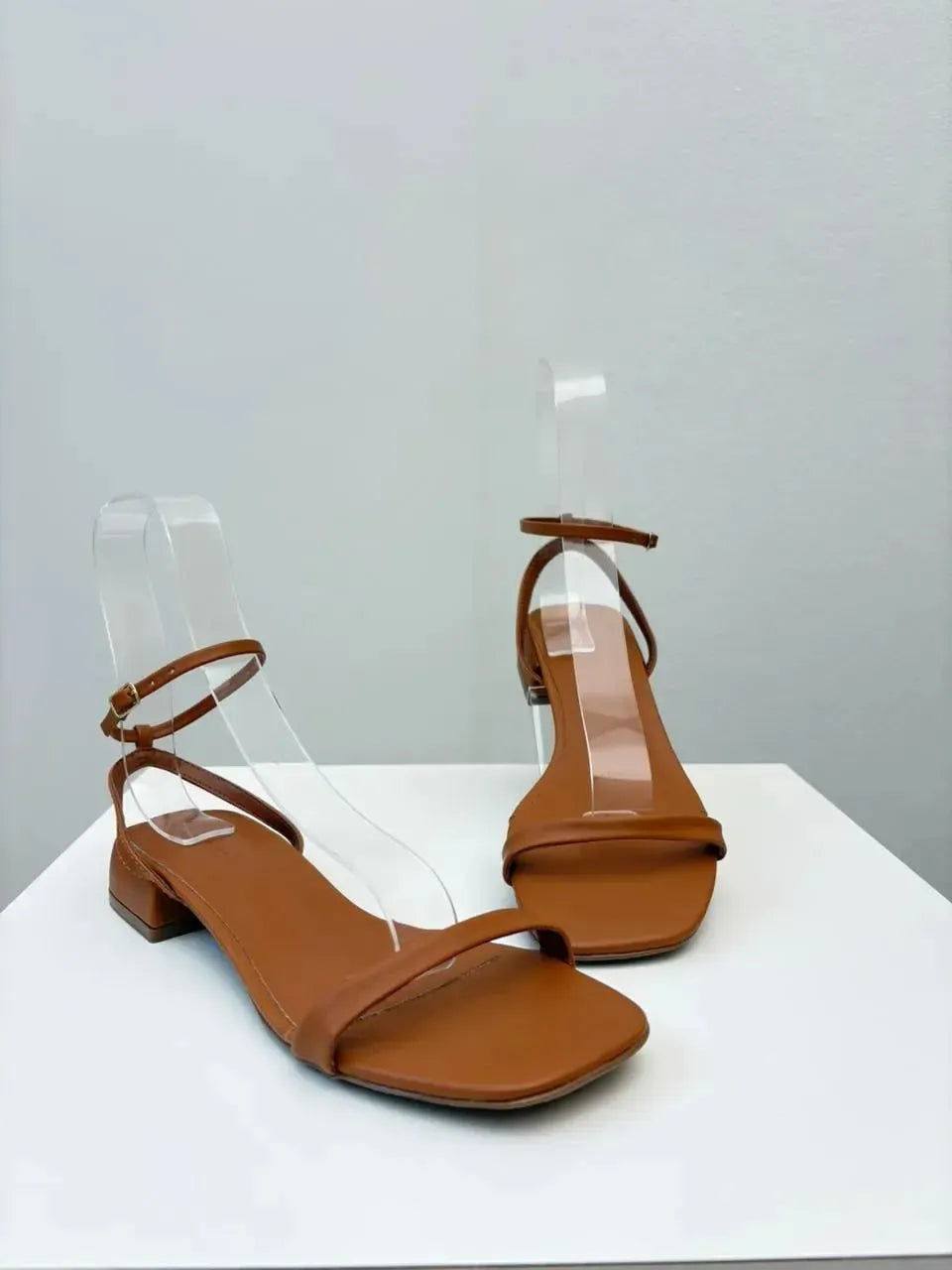 Sandália Maju, Caramelo