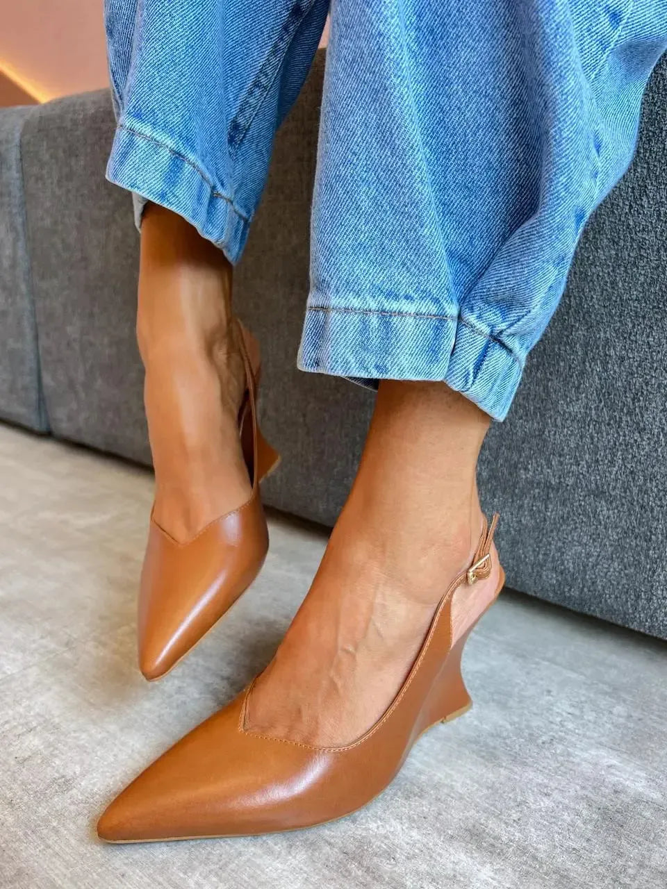 Scarpin Milão Búlgari Caramelo