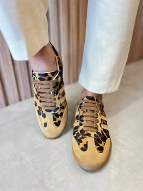 Tênis Camurça Animal Print