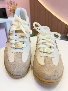 Tênis Raissa, Dourado