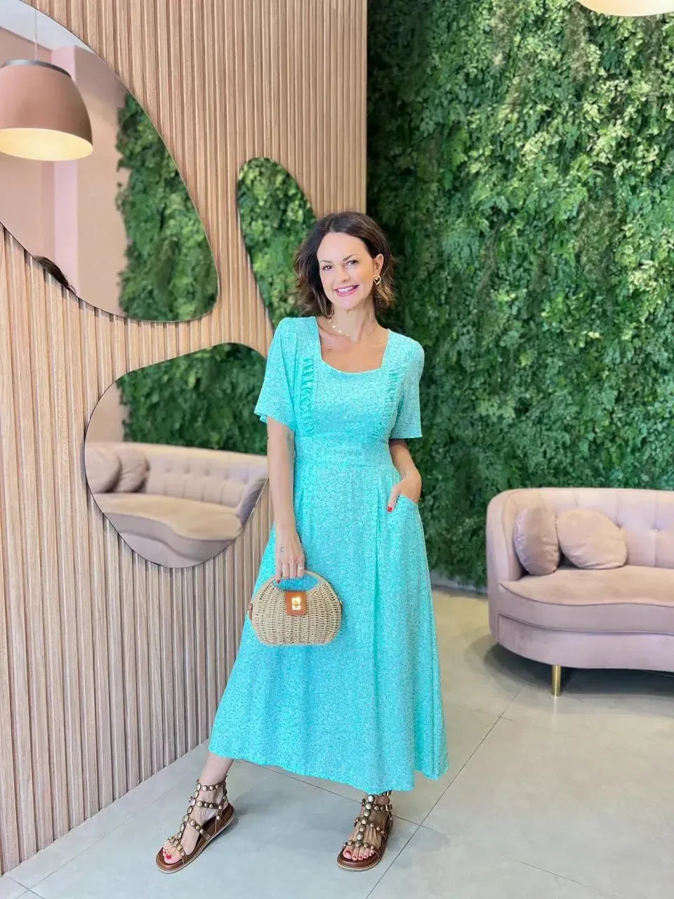 Vestido Midi decote quadradro floral, Verde água