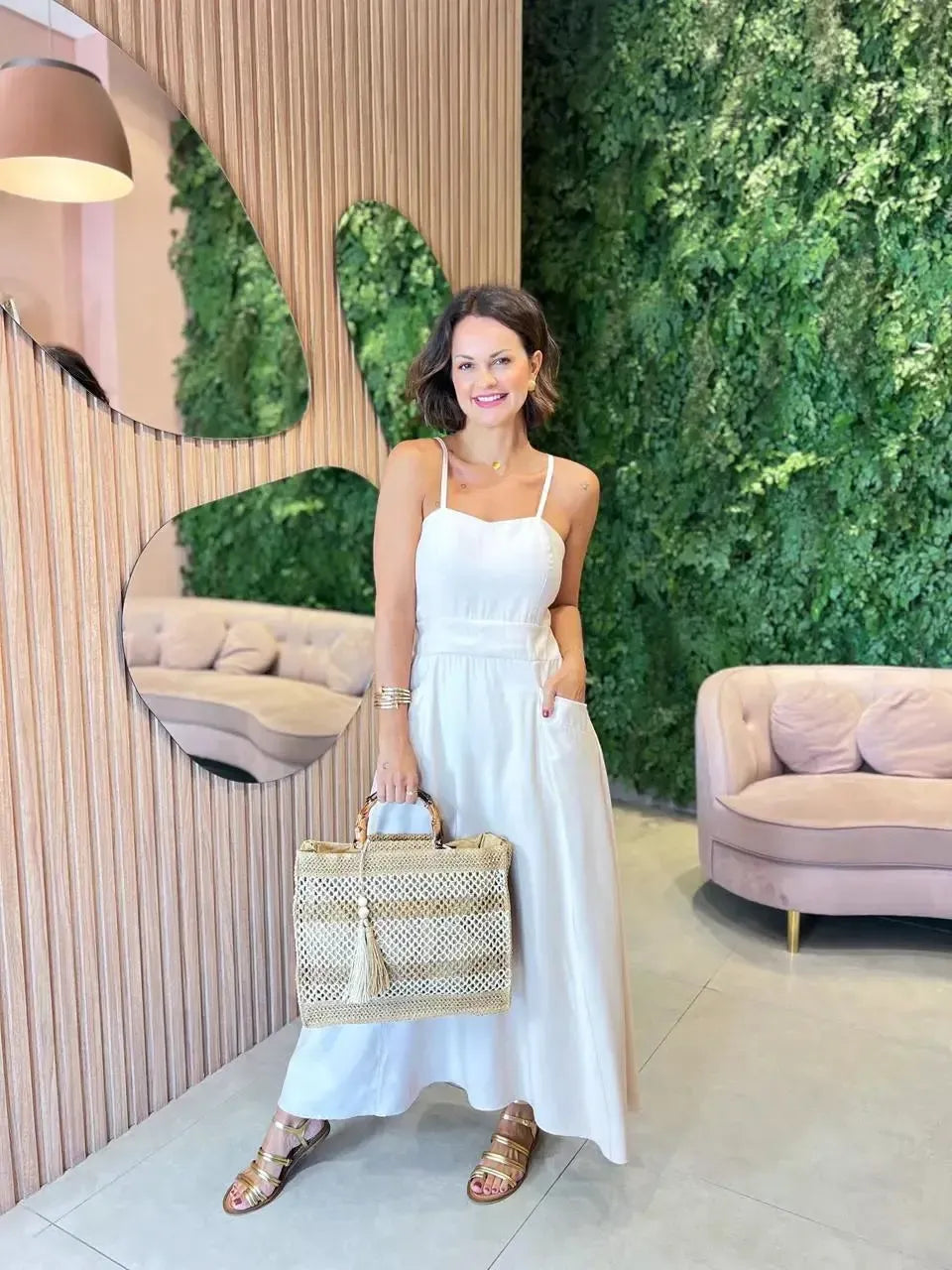 Vestido Midi em liocel com Bolso de alcinha, Nude