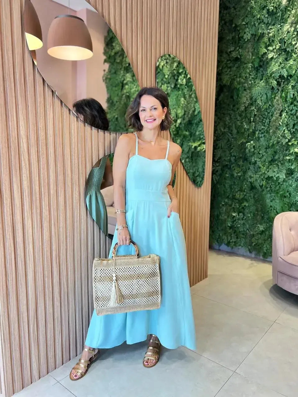 Vestido Midi em liocel com Bolso de alcinha, Verde